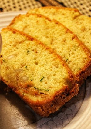 A picture of Pepper mint, zucchini & apple bake.