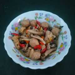 Oseng Jamur shimeji Bakso Pedes-レシピのメイン写真