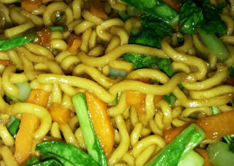 Resep Mie Goreng Cah sayuran yang Enak Banget