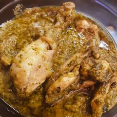 A picture of Green Masala Chicken.