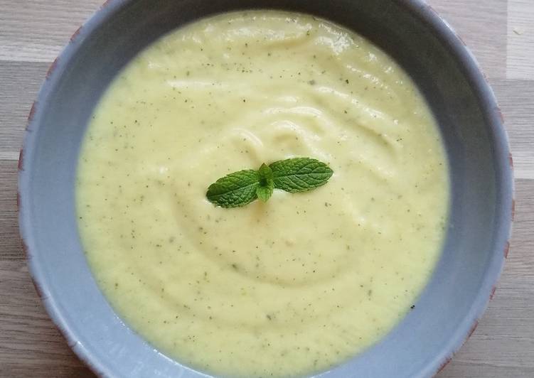 Comment Servir Velouté courgette froid