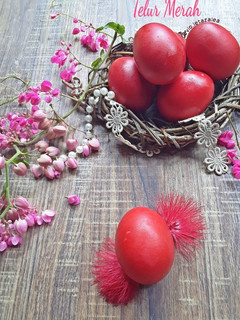Foto resep Telur Merah (紅蛋) ala Violet Azalea