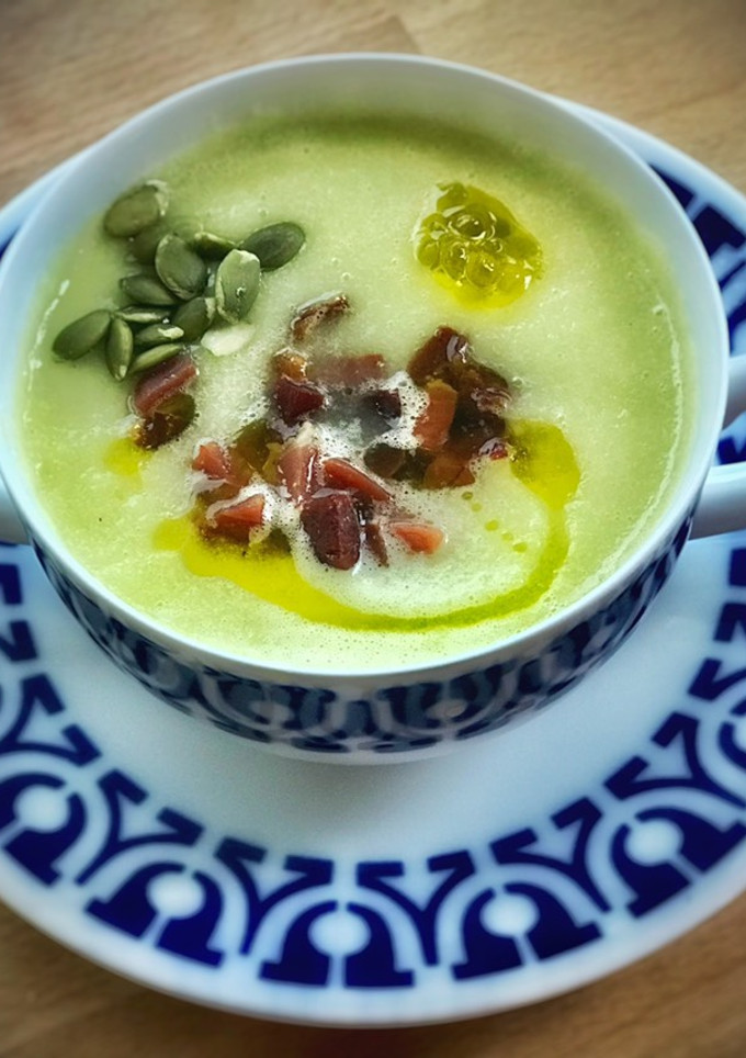 Una foto de Gazpacho de melón (en Thermomix)