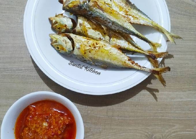 Resep Ikan Geronggong Goreng sambal tomat Resep Ikan Geronggong Goreng sambal tomat