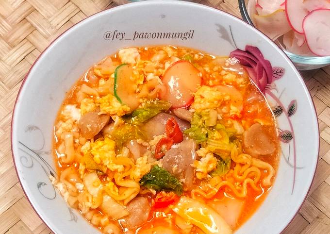 Resep Seblak Mie Instant Oleh Fey Pawonmungil Cookpad