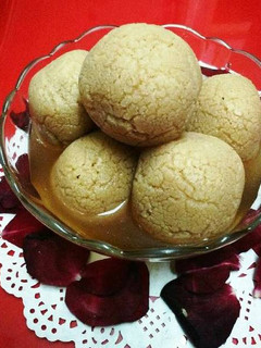 A picture of Jaggery Rasgulla.