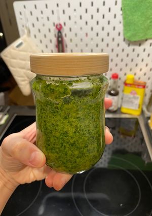 自製熊蔥羅勒青醬 的食譜成品照片