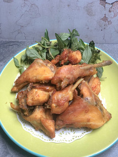 Foto resep Ayam goreng kuning