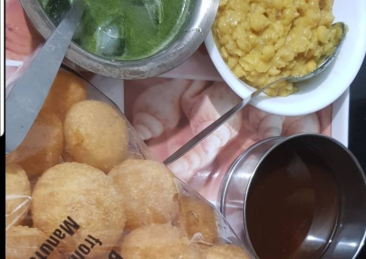 Pani Puri with Ragda