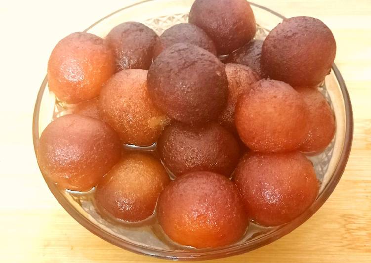 Mava gulabjamun