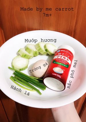 Hình của món Cháo trứng gà mướp hương phô mai rắc.