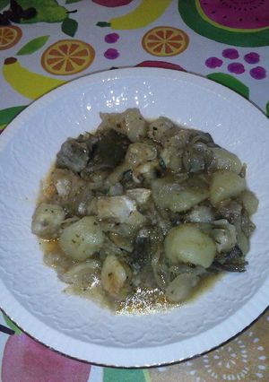 Foto principal de Bacalao con alcachofas y patatas