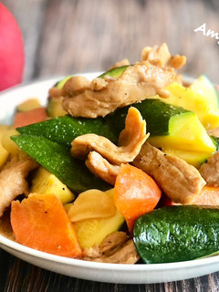 櫛瓜炒肉 / 家常菜 的食譜成品照片