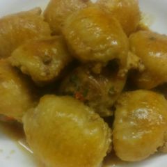 A picture of Stuffed chicken wings.