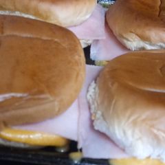 A picture of Hot Ham & Cheese.