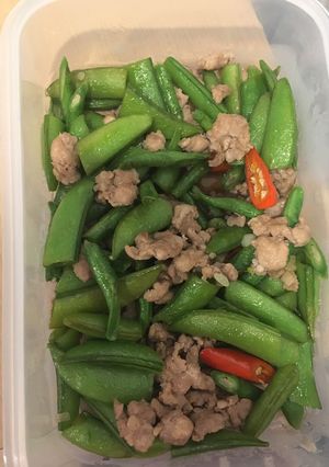 รูปของ ผัดถั่ว2สหายหมูสับ(ถั่วหวาน+ถั่วฝักยาว)