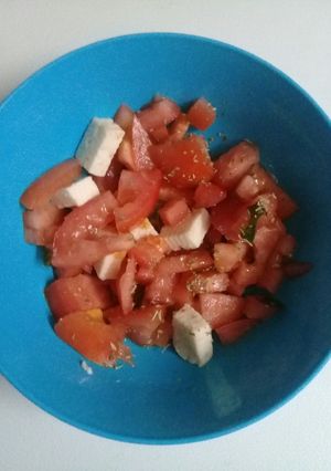 Una foto de Ensalada caprese🇮🇹