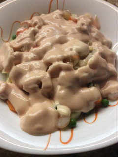 Una foto de Ensalada con salsa rosa