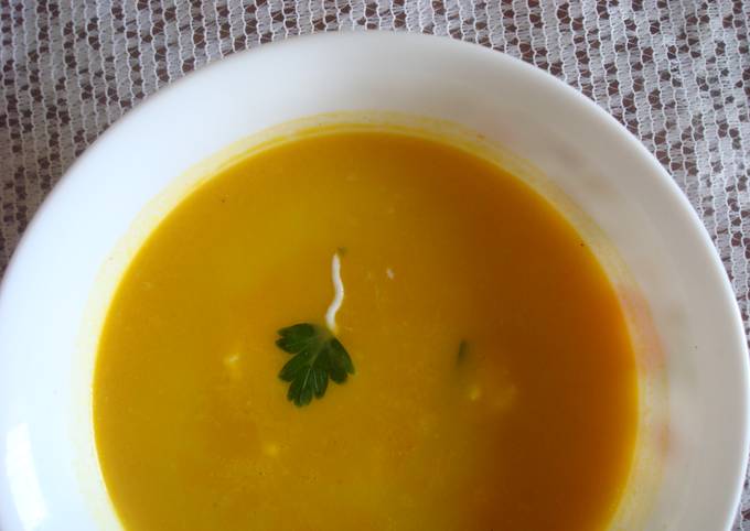 Simple Way to Prepare Speedy Spiced Pumpkin Soup (with a parsley tail)