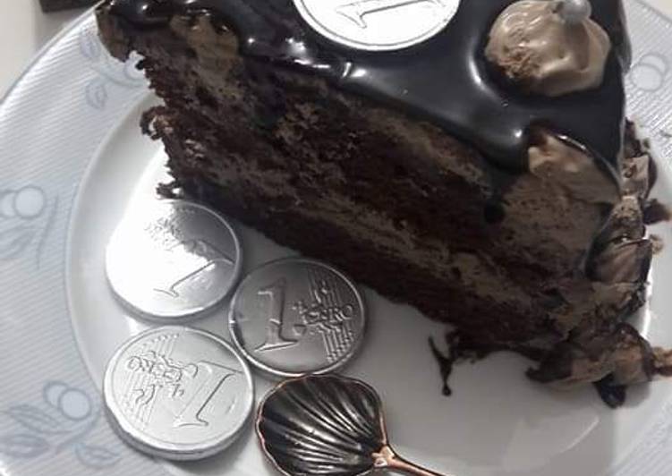 Steps to Prepare Homemade Chocolate coins cake