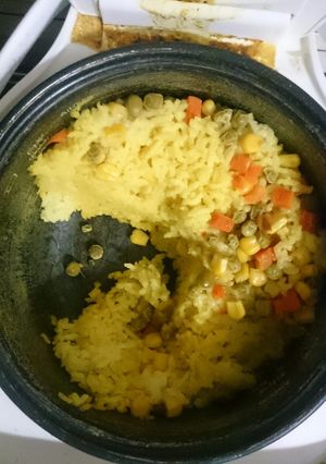 A picture of Yellow rice.