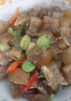 Foto resep Oseng kikil pete