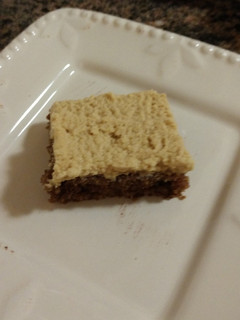 A picture of Mom's Peanut Butter Frosting.