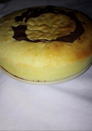 A picture of Vanilla sponge cake.