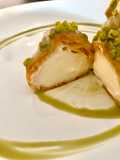 Profiteroles al pistacchio con crema chantilly