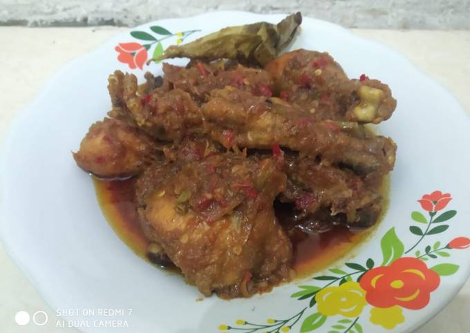 Bagaimana Membuat Ayam Bumbu Kecap yang Bisa Manjain Lidah