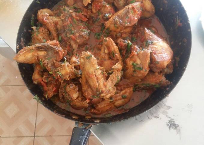 How To Prepare Ultimate Kienyeji Chicken Stew Recipemarathon Mandazirecipe