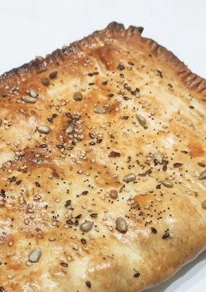 Una foto de Empanada de champiñones y queso crema