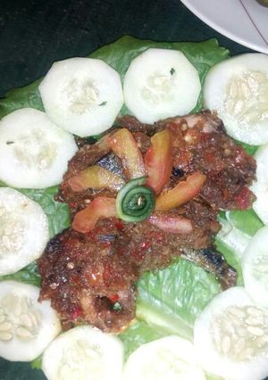 A picture of Peppered fish.