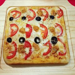 A picture of Chëësy Tomato Slice Pizza 🍕🍕.