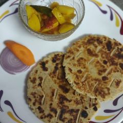 A picture of Bhakri.