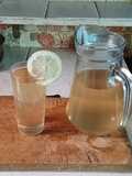 Limonada de bugambilias