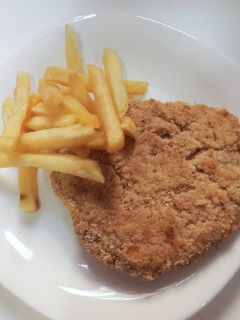 Una foto de Milanesas de coliflor sin gluten, sin lácteos, sin huevos