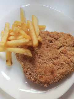 Una foto de Milanesas de coliflor sin gluten, sin lácteos, sin huevos