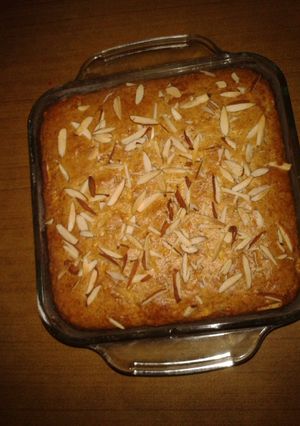 A picture of Banana & Apple cake without eggs and oil.