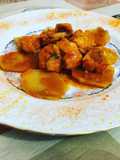 Cola de rape en adobo con patatas panaderas al microondas - Lékué