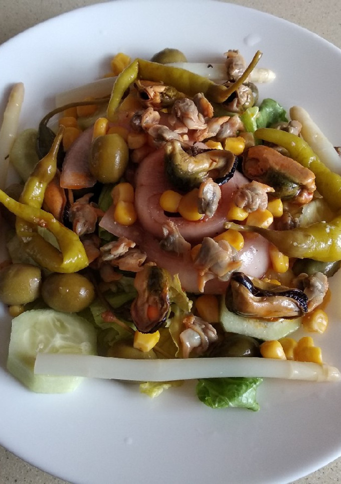 Una foto de Ensalada marinera