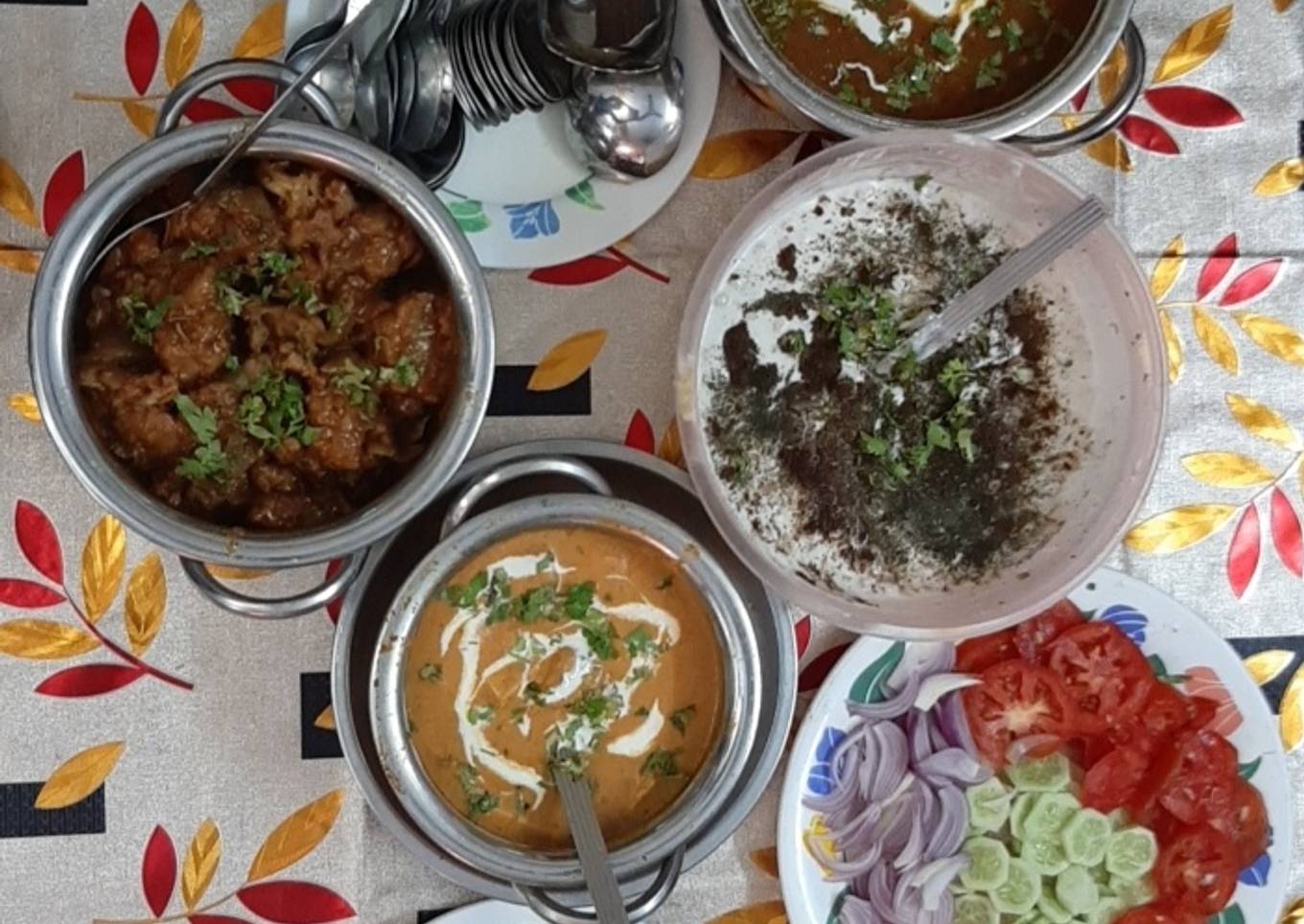 Makhani dal with mirchi pakoras and Gobhi manchurian