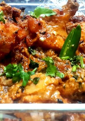 A picture of Traditional Amritsari Chicken Masala.