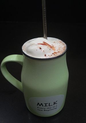 एप्पल शेक (Apple shake recipe in hindi) रेसिपी मुख्य फोटो