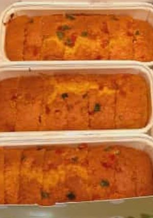 टूटी फ्रूटी ब्रेड (tutti frutti bread recipe in Hindi) रेसिपी मुख्य फोटो