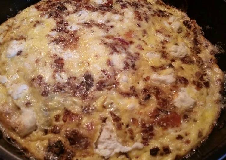 Simple Way to Prepare Homemade Bacon, Goat Cheese, &amp; Caramelized Red Onion Frittata