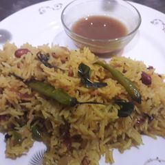 A picture of Pullihora rice.