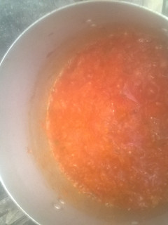 A picture of Stew wit curry leave.