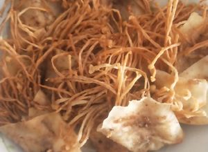 Gambar Poket cendawan enoki crispy