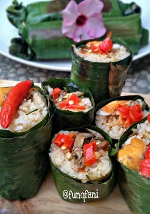 Foto resep Nasi Bakar Telur Asin Teri